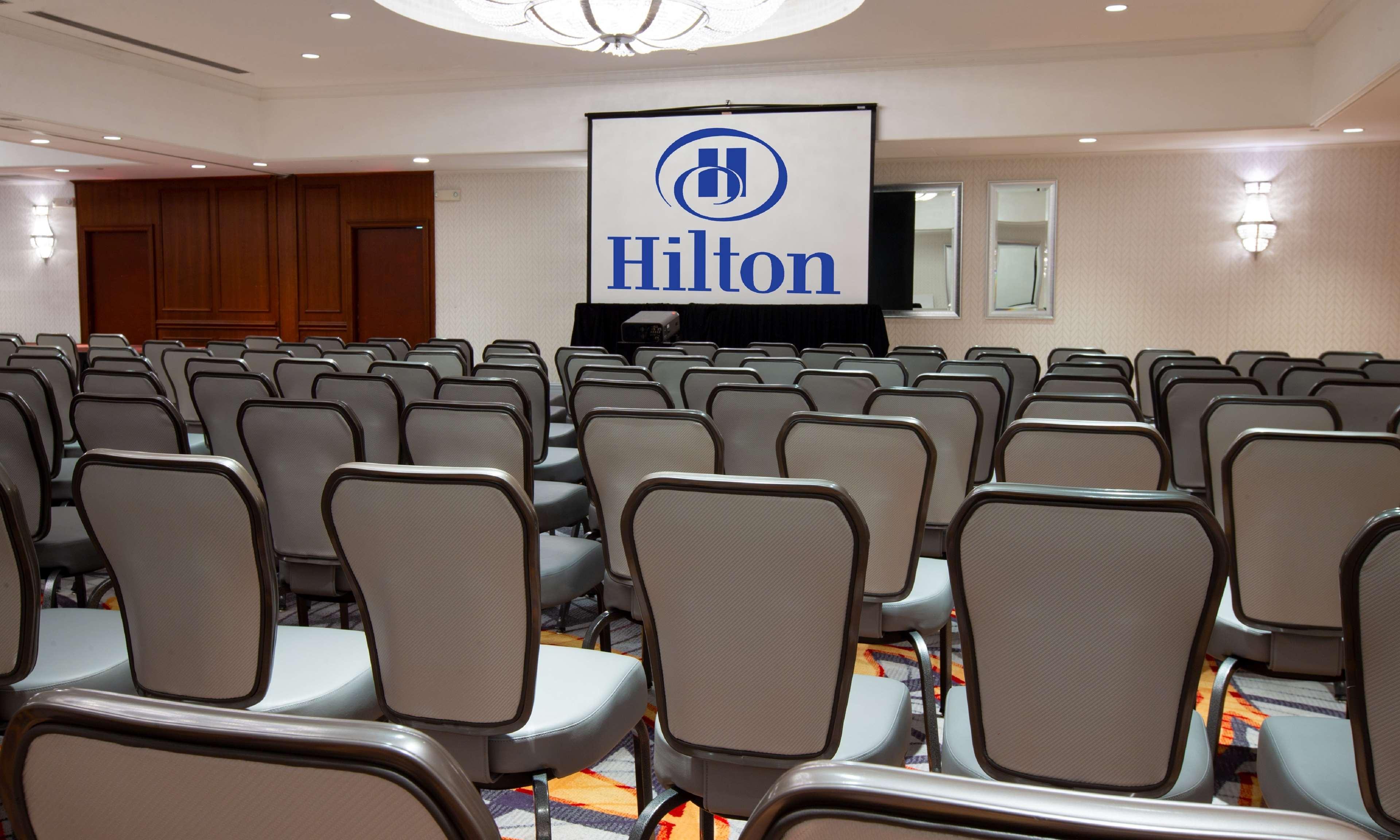 Hilton Chicago/Northbrook Otel Dış mekan fotoğraf