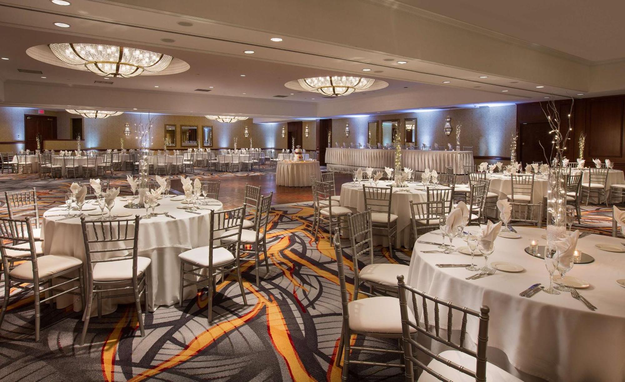 Hilton Chicago/Northbrook Otel Dış mekan fotoğraf