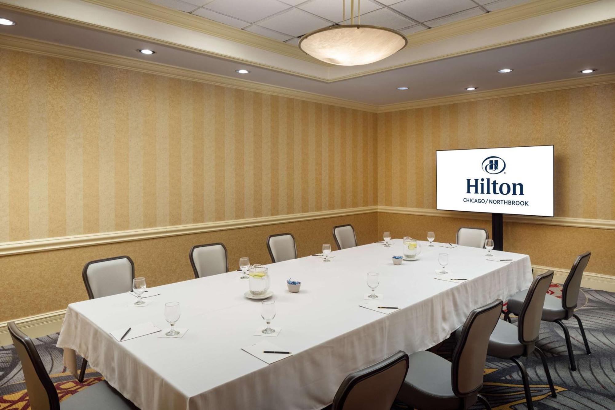 Hilton Chicago/Northbrook Otel Dış mekan fotoğraf