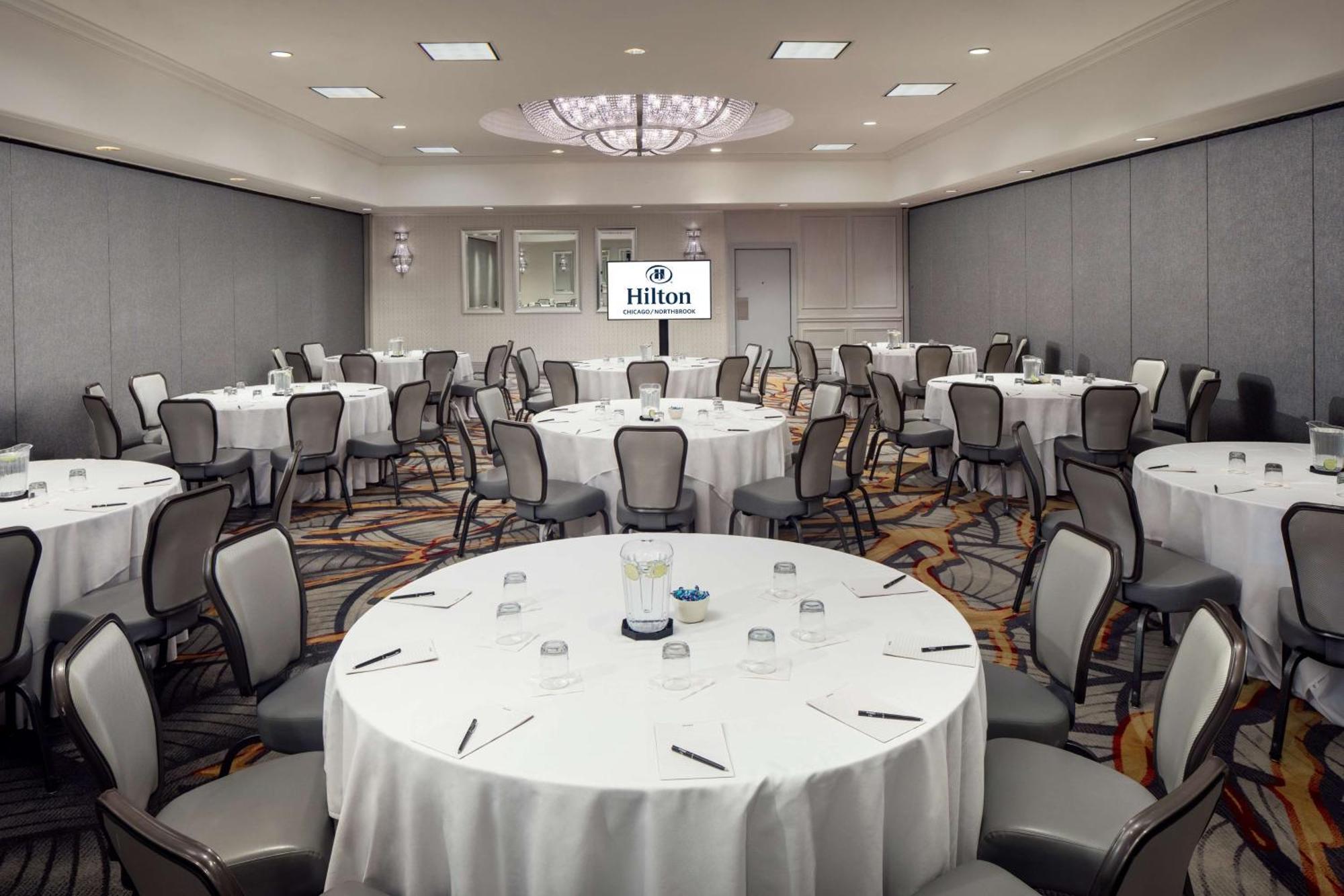 Hilton Chicago/Northbrook Otel Dış mekan fotoğraf